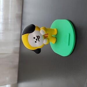 BT21 Chimmy phone holder